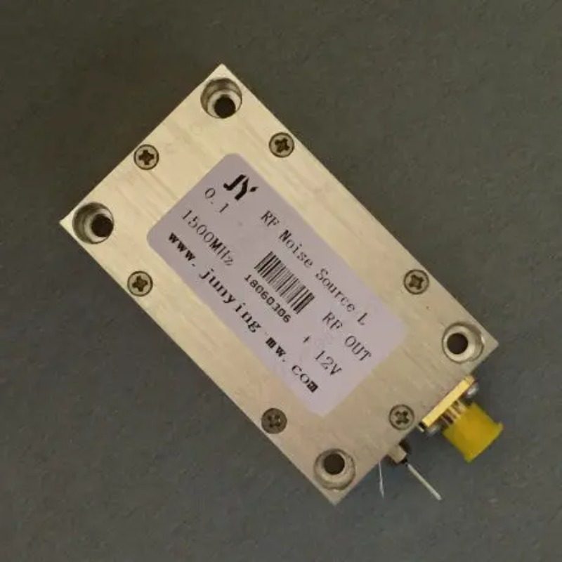 Spectrum Analyzer Tracking Generator 1.5Ghz - Source de signal RF de qualité
