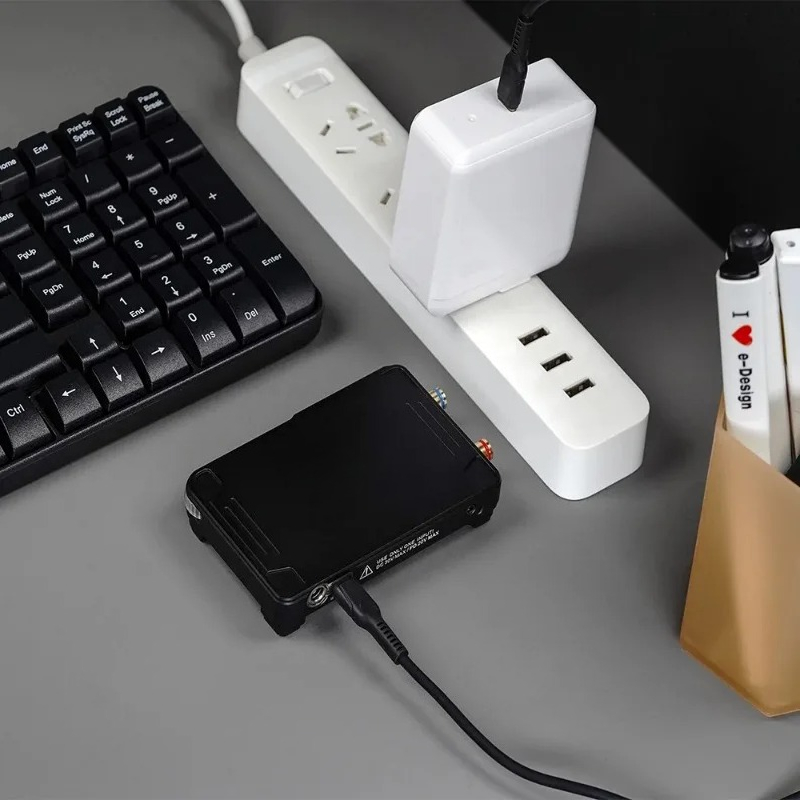 Nouvelle alimentation numériqu - Programmable Linear Dc Power Supply 30V 10A avis et prix